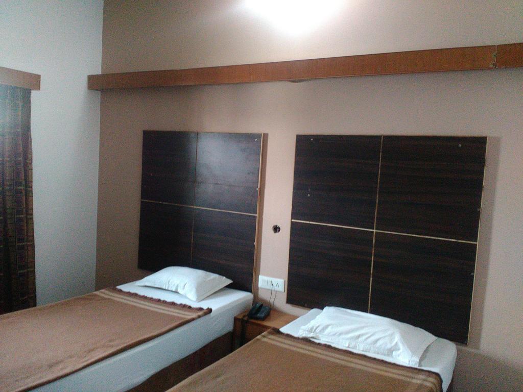 Hotel Ajaya Варанаси Стая снимка