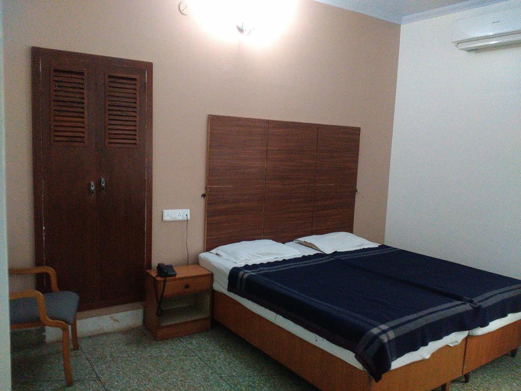 Hotel Ajaya Варанаси Стая снимка