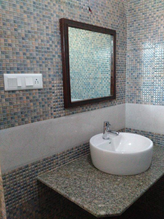 Hotel Ajaya Варанаси Стая снимка